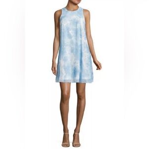 Women's Calvin Klein Blue And White Floral Chiffon Swingy A-Line Dress. Size 12
